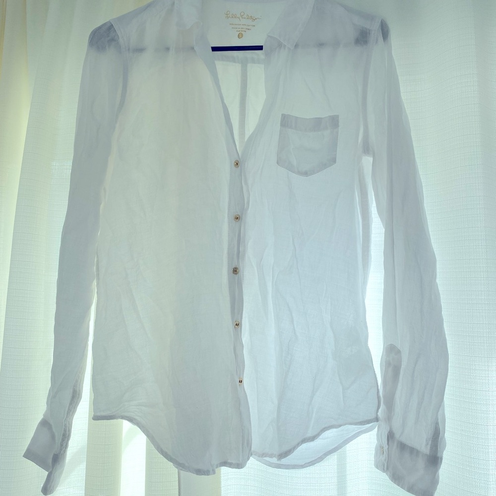Lilly Pulitzer Anna Maria Linen Shirt, white with gold buttons